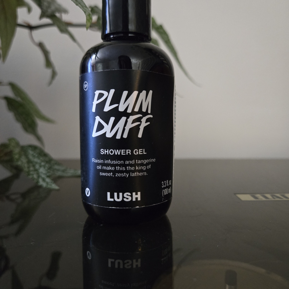 LUSH Plum Duff Shower Gel - Black